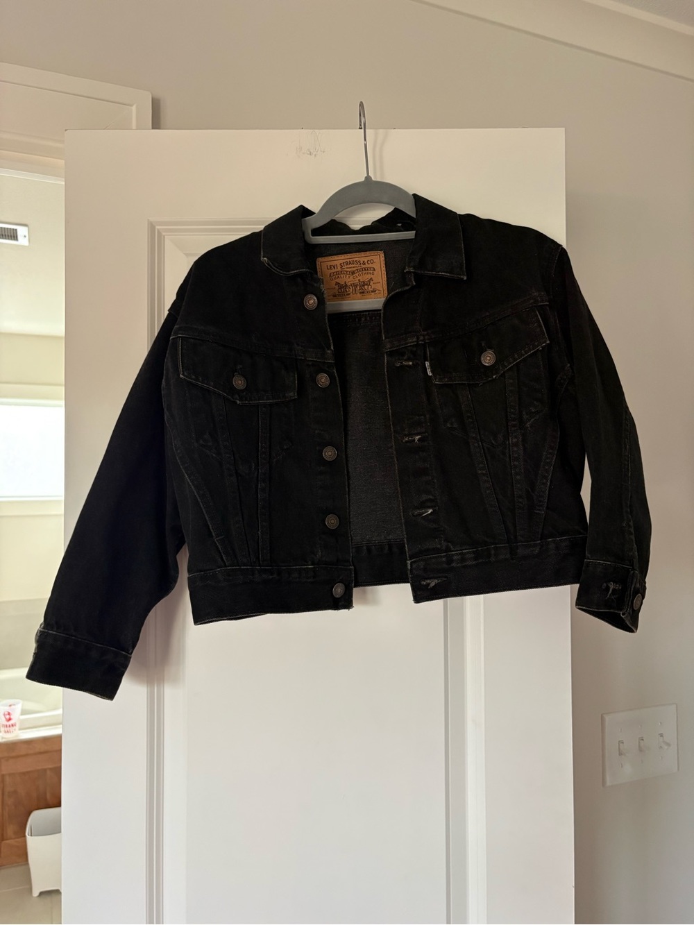 Vintage 57598 Levi’s Black Denim Trucker Jacket - 3/4 Sleeves